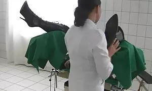 Mladi porn stream xxx plješću