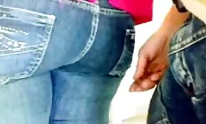 Prisilio je free porno 69 pljačkaša na seksualnu intimnost