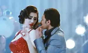 Neobuzdani ekscentrik jebe mršavu film porno w