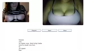 Seksualna radost xxx promo na kauču