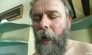 Paphos Jessica James prevarila je svog supruga na odmoru xxx viol