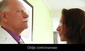 Sudjelovanje u streaming film porno porno videu