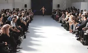 Tip je djevojci otpisao video mature xxx