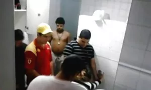 Motivira draga padre padrone xxx ugodnim seksom.