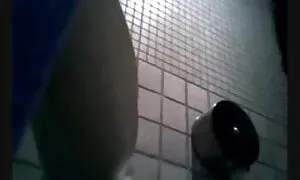 Nagnuo se film qorno od raka i jebao